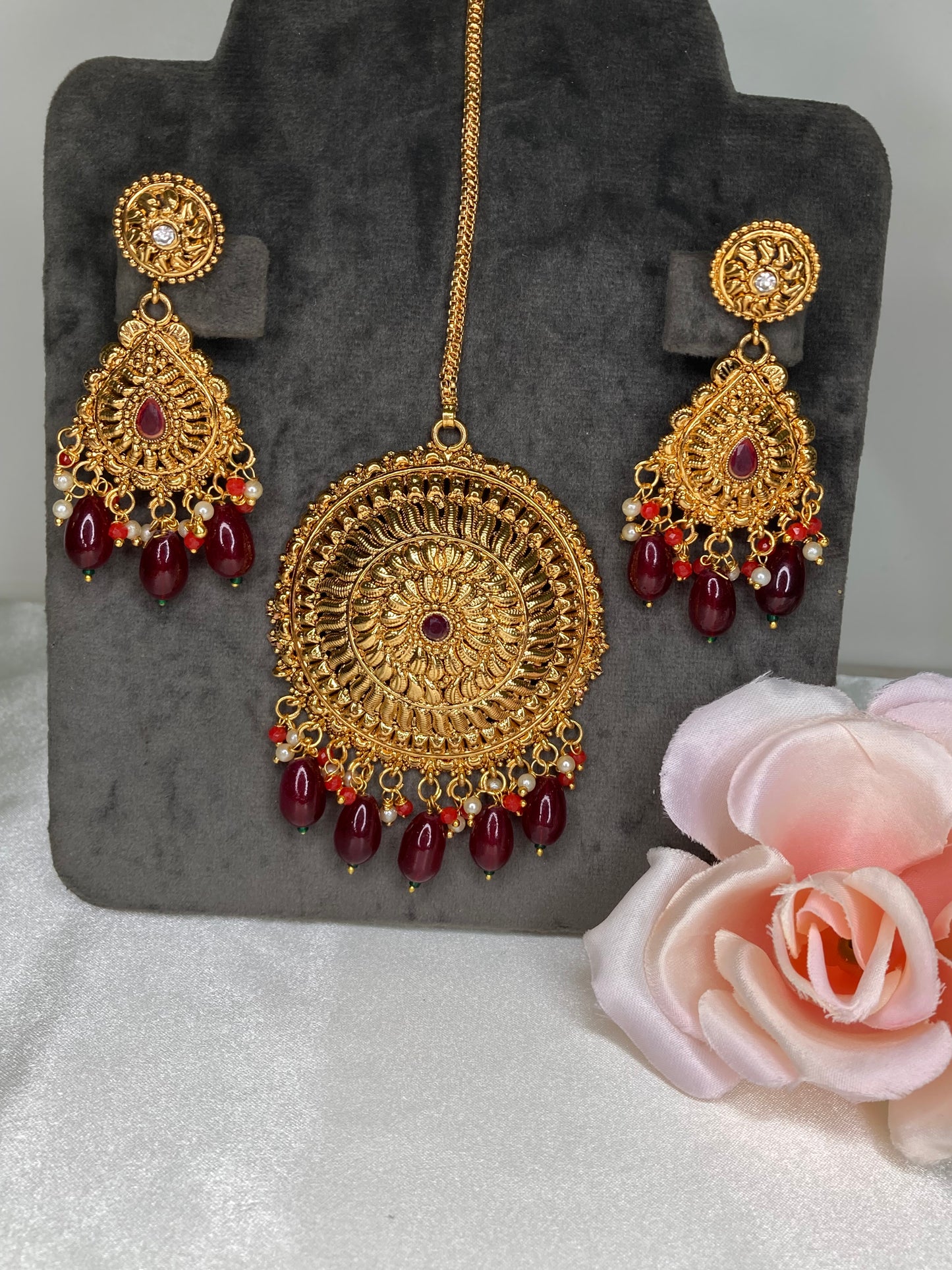 Necklace set