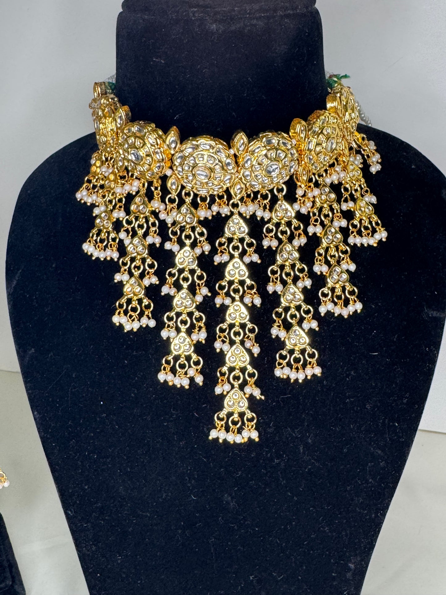 Kundan necklace set