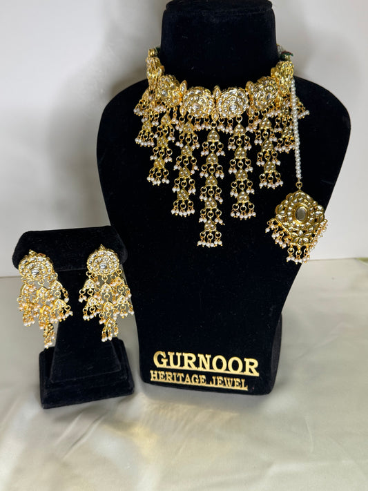 Kundan necklace set