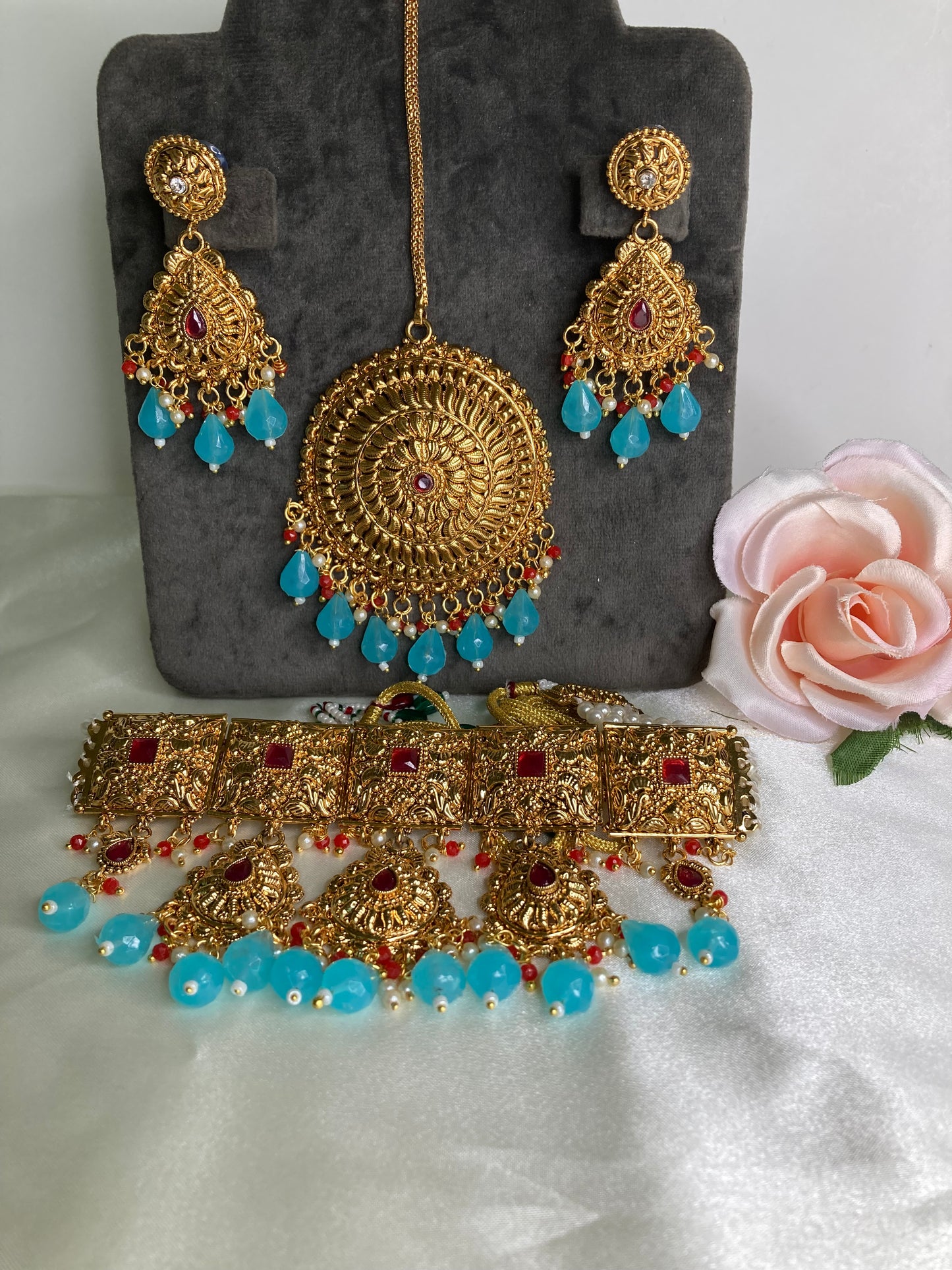 Necklace set