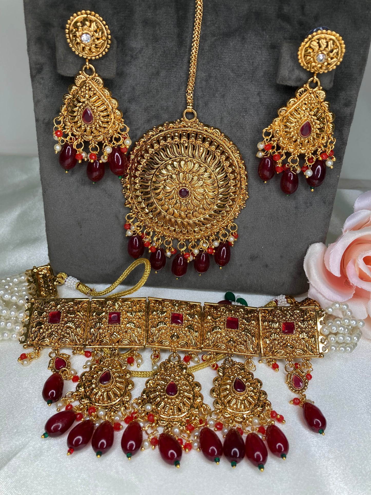 Necklace set